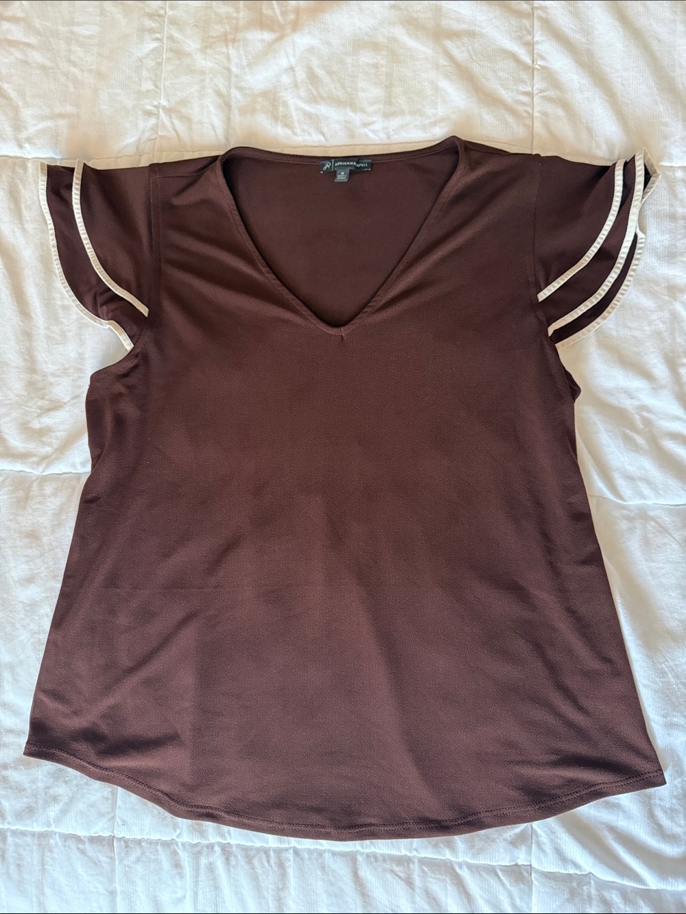 Adrianna Papell Brown V-Neck Flutter Sleeve Top with Cream Trim